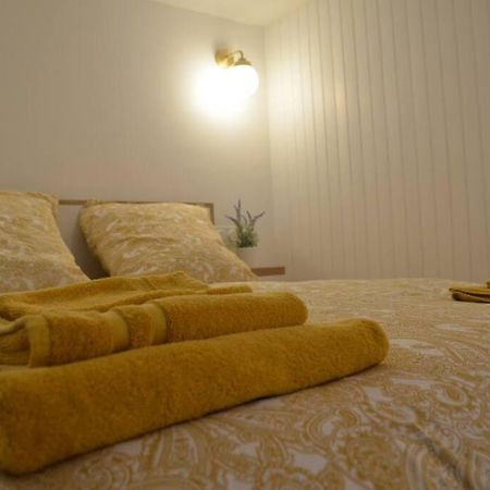 Charmant Appartement - Proche Chateau Cite Carcassonne Exterior foto